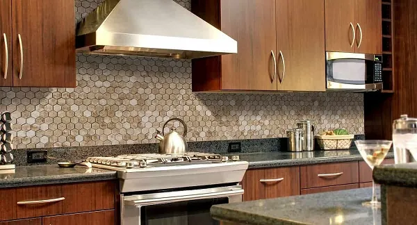 نصاب کاشی بین کابینتی
